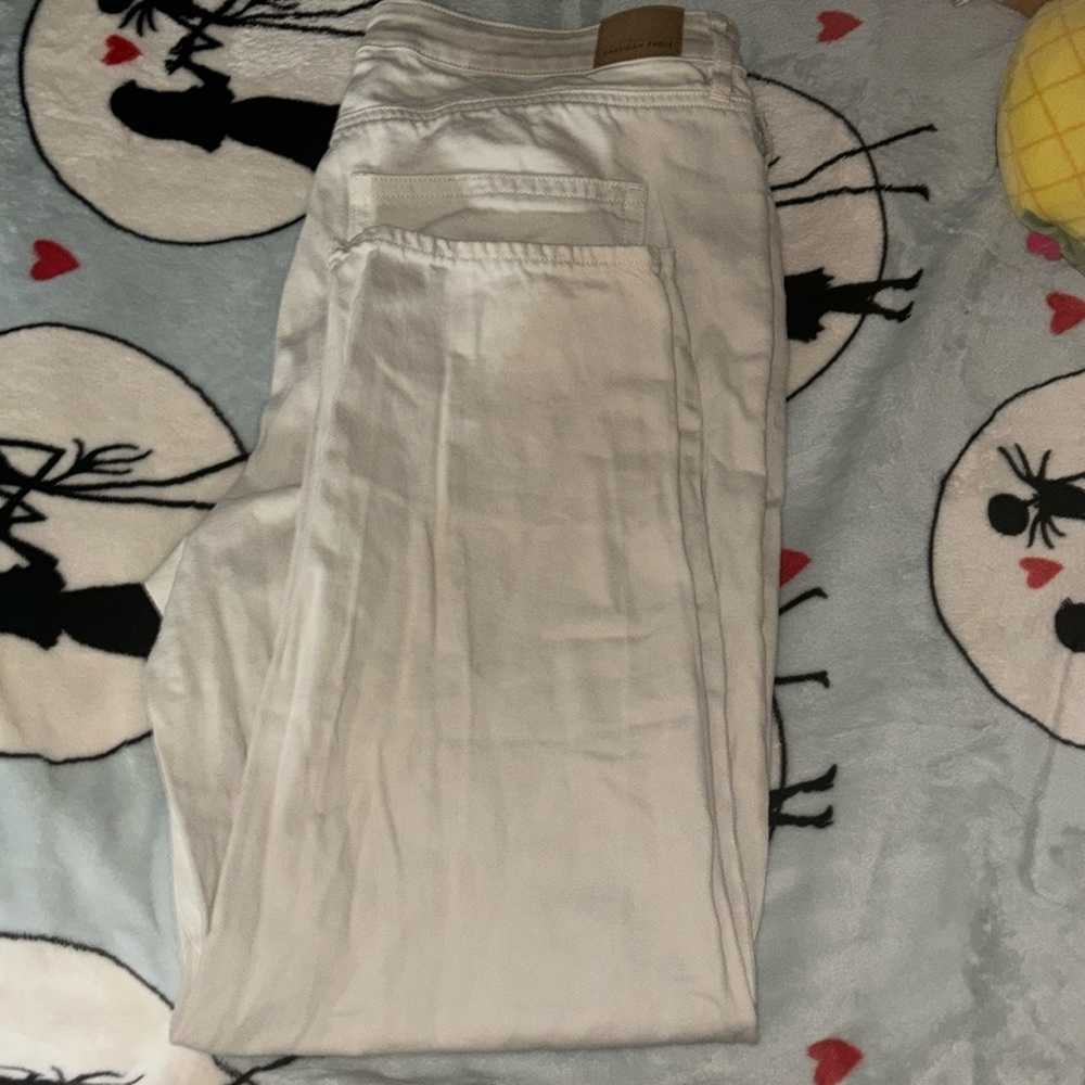 Cream American eagle jeans